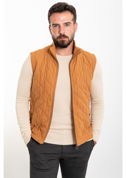 Kapitone Kamel Rengi Slim Fit Hakim Yaka Erkek Yelek