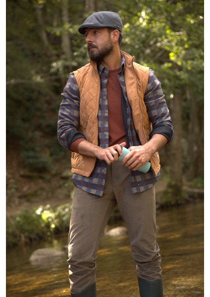 Kapitone Kamel Rengi Slim Fit Hakim Yaka Erkek Yelek