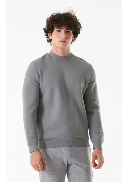 Basic Bisiklet Yaka Sweatshirt