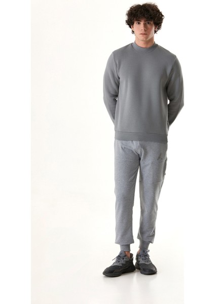 Basic Bisiklet Yaka Sweatshirt