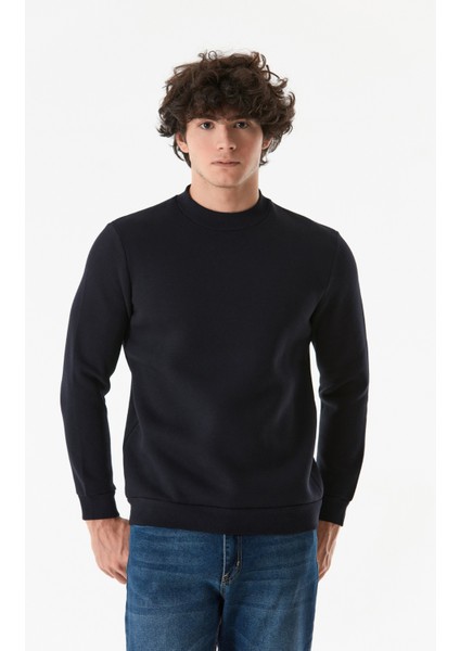 Basic Bisiklet Yaka Sweatshirt