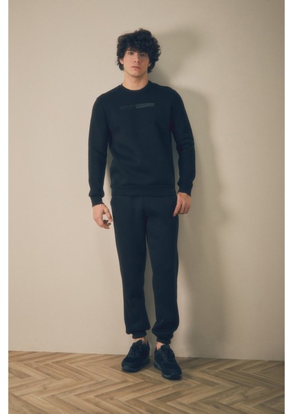 Kabartma Baskılı Bisiklet Yaka Sweatshirt fiyatları