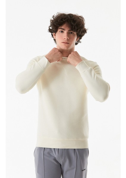 Yazı Baskılı Dik Yaka Sweatshirt