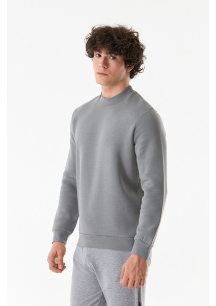 Basic Bisiklet Yaka Sweatshirt modelleri