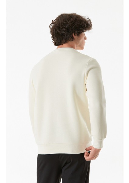 Kabartma Baskılı Bisiklet Yaka Sweatshirt