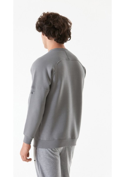 Basic Bisiklet Yaka Sweatshirt