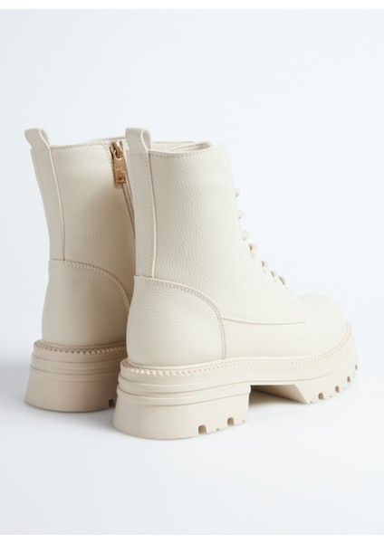 Ekru Kadın Bot Cloe modelleri