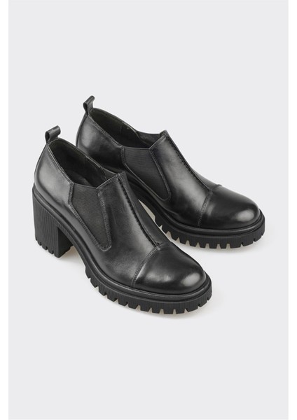 Siyah Deri Kadın Ayakkabı fiyatları