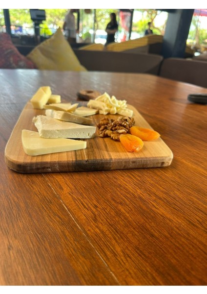 Ceviz Ağacı El Yapımı Kesme Tahtası / Saplı Sunum Tahtası C10 fiyatları