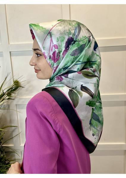 Quare Kristal Eşarp, Çiçek Desenli 01069