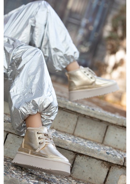 Mini Kürk Astarlı Kalın Taban Bağcıklı Rahat Kadın Bot fiyatları