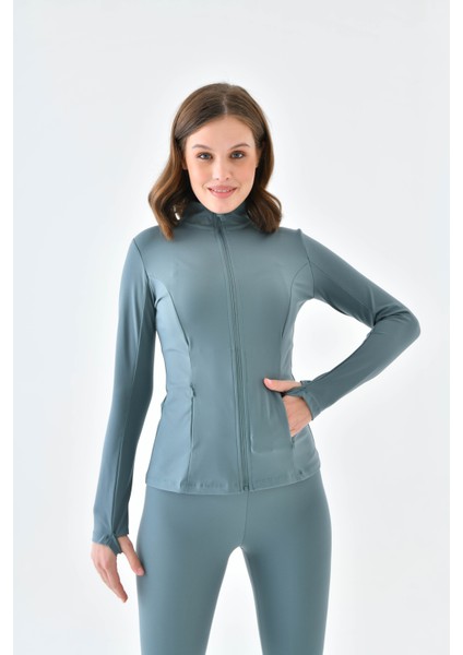 Kadın Sporcu Hırkası Slim Fit Comfort Light Warm fırsatları