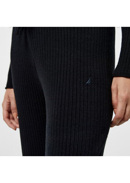 Kadın Siyah Regular Fit Pantolon 47P310T.0TB indirimleri