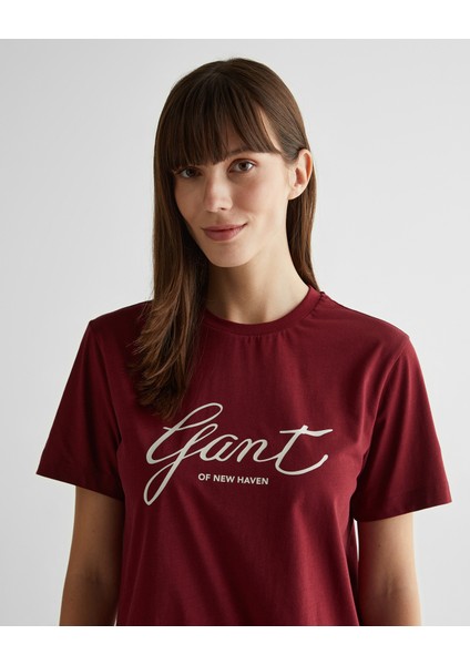 Kadın Bordo Regular Fit Bisiklet Yaka Logolu T-Shirt 4201251.604 fırsatları