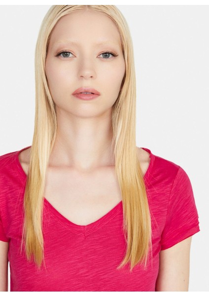 V Yaka Mercan Kadın T-Shirt 3TNHL400E fırsatları