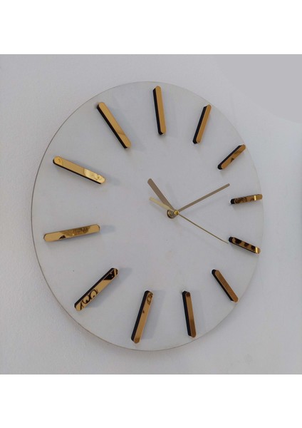 Beyaz Ahşap Katmanlı Dijital Duvar Saati, 35cm, Klasik Stil, Yuvarlak Tasarım