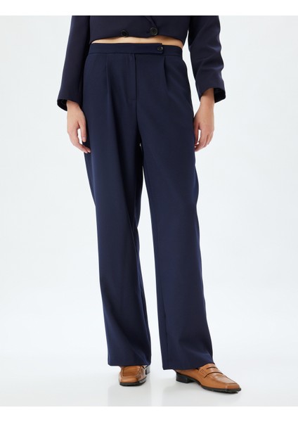 Havuç Kesim Kumaş Pantolon Pile Detaylı modelleri