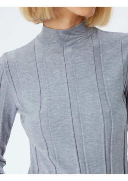 Triko Kazak Dik Yaka Dokulu Uzun Kollu indirimleri