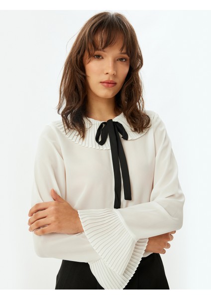 Fırfırlı Bebe Yaka Gömlek Bağlama Detaylı Uzun Çan Kollu