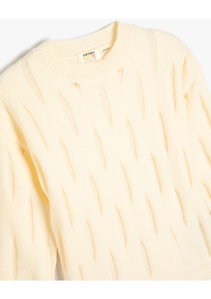 Sweatshirt Dokulu Bisiklet Yaka Uzun Kollu modelleri