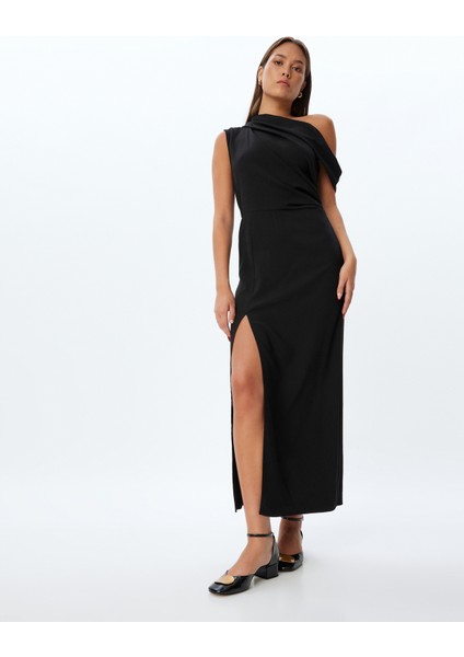 Uzun Gece Elbisesi Tek Omuz Asimetrik Yaka Önden Yırtmaç Detaylı Krep Kumaş