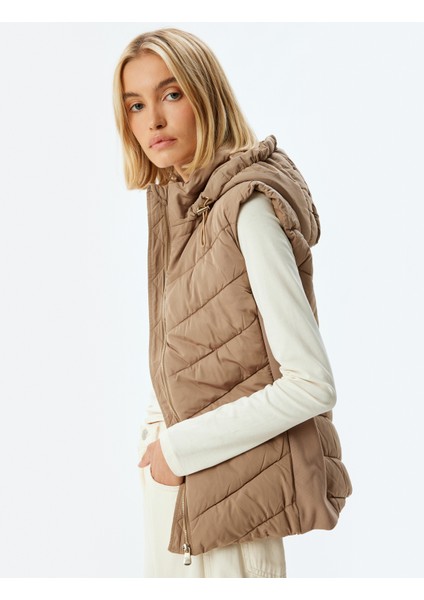 Şişme Yelek Kapüşonlu Kapitone Fermuarlı Cepli Rahat Kalıp fiyatları