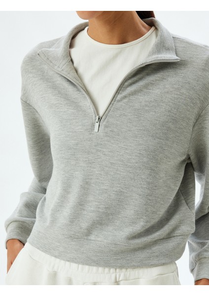 Polo Yaka Sweatshirt Yarım Fermuar Detaylı Basic indirimleri
