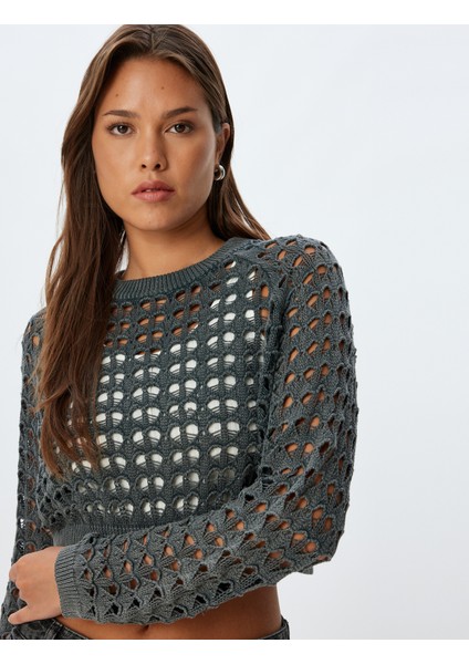 Crop Ajurlu Triko Kazak Uzun Kollu Yuvarlak Yaka