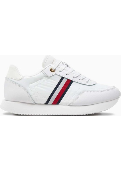 Essential Global Runner Sneakers