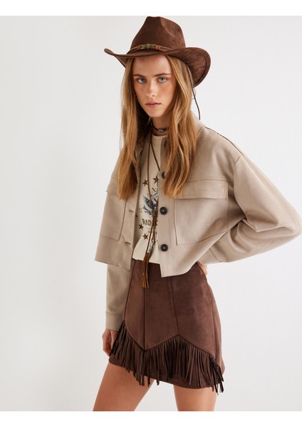 Suni Süet Ceket Crop Kapaklı Cep Detaylı Düğmeli Rahat Kalıp