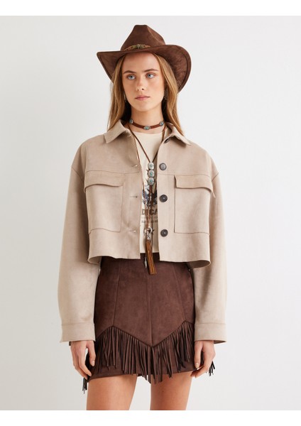 Suni Süet Ceket Crop Kapaklı Cep Detaylı Düğmeli Rahat Kalıp modelleri