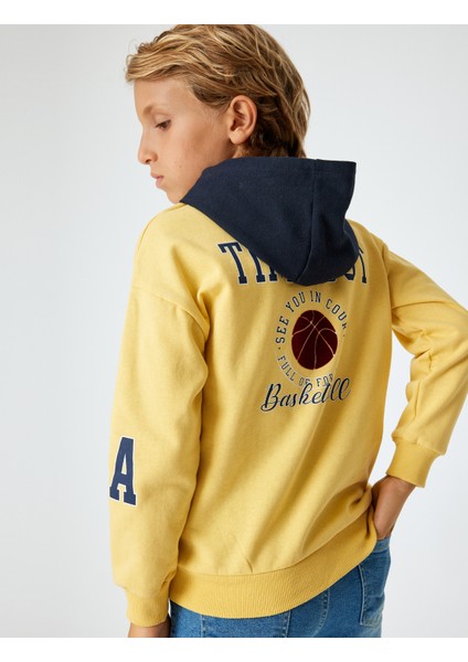 Kapşonlu Sweatshirt Baskı Detaylı Renk Bloklu Uzun Kollu