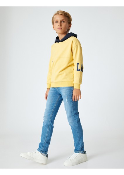 Kapşonlu Sweatshirt Baskı Detaylı Renk Bloklu Uzun Kollu fiyatları