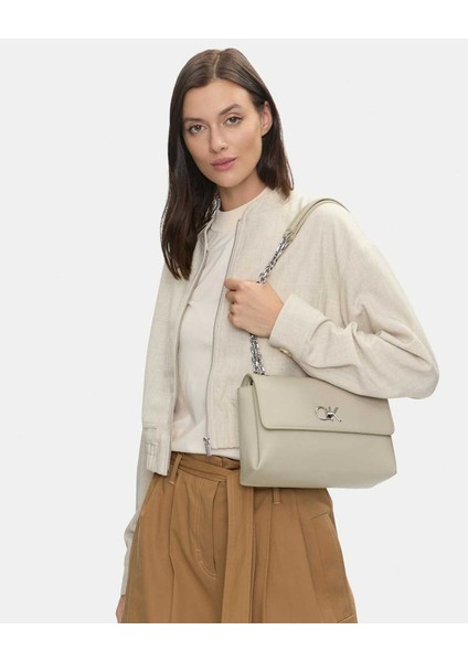 Convertible Shoulder Zincir Detaylı Omuz Çantası fiyatları