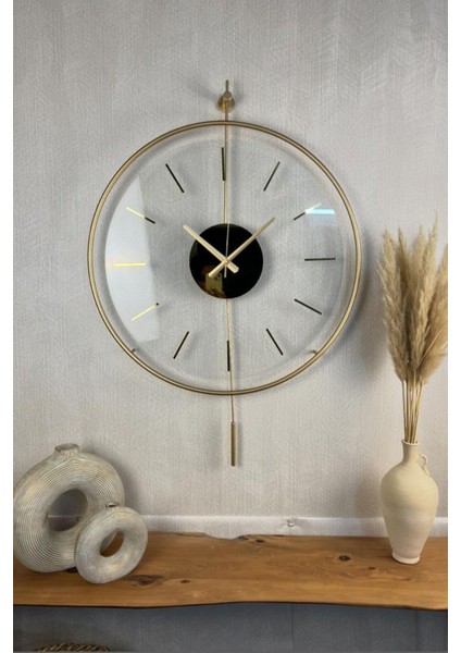 Modern altın tonlu büyük metal duvar saati, şık ve dayanıklı tasarım, 37x55 boyut