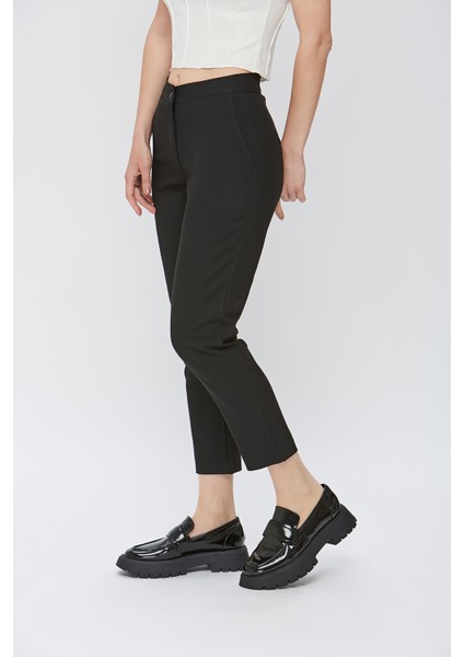 Bilekte Dokuma Kumaş Siyah Pantolon fırsatları