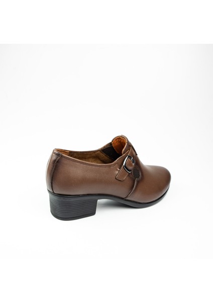 318 Ceviz Deri Topuklu Kadın Günlük Ayakkabı fırsatları