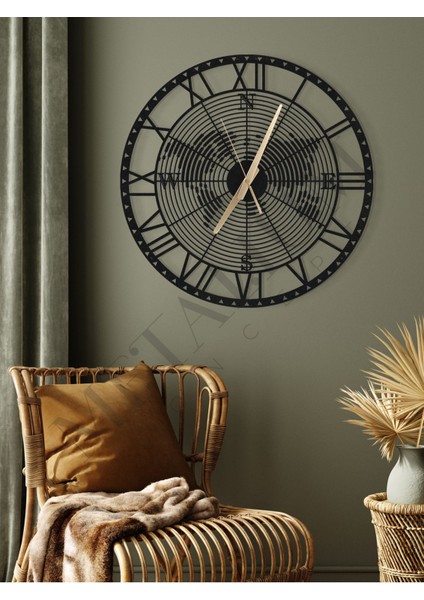 Modern Roma Rakamlı Siyah Metal Duvar Saati 60x60cm, Pusula Temalı, Sessiz Tasarım