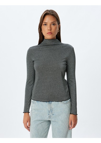 Metalik Tişört Dik Yaka Uzun Kollu Slim Fit modelleri