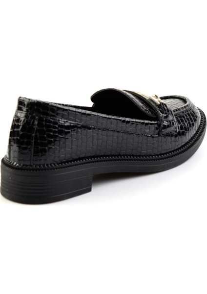 Siyah Kroko Rugan Kadın Loafer Ayakkabı K01879100508 fırsatları