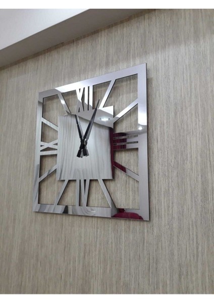 Şık Kare Gümüş Duvar Saati, Modern MDF ve Pleksi, 35x35 cm, Klasik Stil