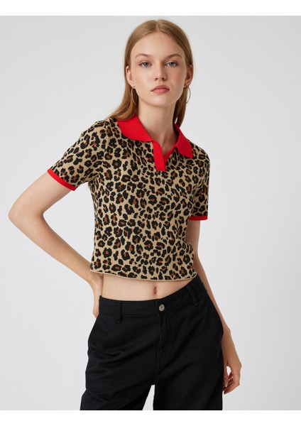 Polo Yaka Kazak Leopar Desenli Biyeli Kısa Kollu modelleri