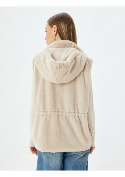 Suni Kürk Yelek Kapüşonlu Çıtçıt Düğmeli Cep Detaylı fırsatları