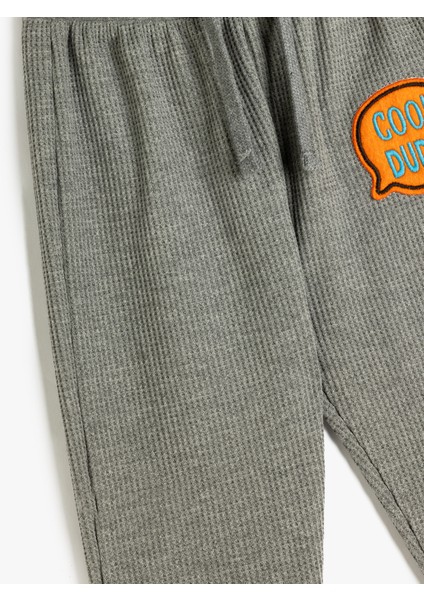 Basic Eşofman Altı Dokulu Beli Bağlamalı Aplike Detaylı