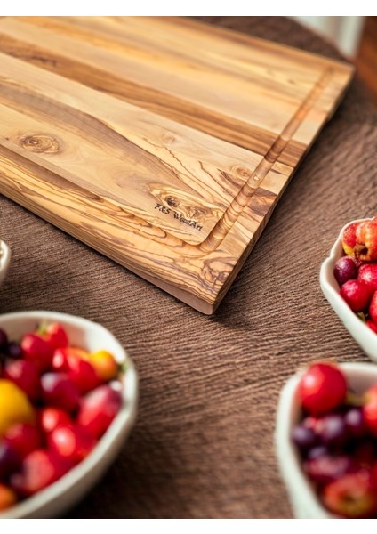 Zeytin Ağacı 40 x 27,5 cm Oluklu Özel Kenar, Şef Tahtası - Kesme Tahtası - Sunumluk