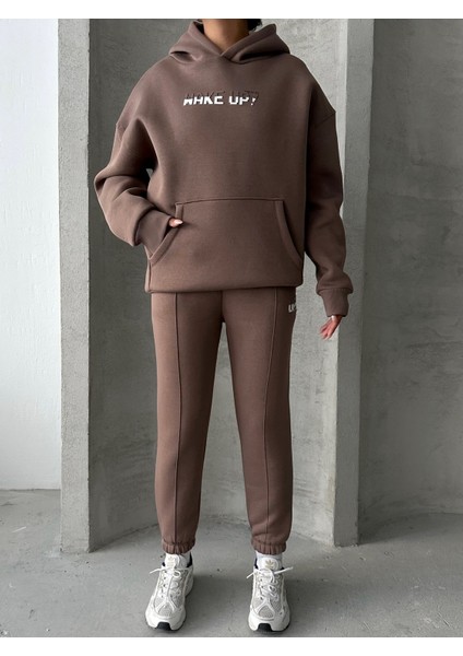TKM-03630 Kahverengi Wake Up Kabartma Baskılı Kapüşonlu Sweatshirt Jogger Eşofman Üç Iplik Şardonlu Ikili Takım fırsatları
