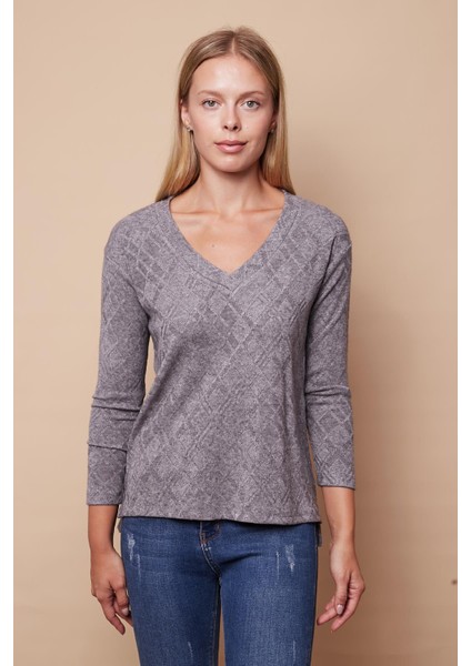 Kadın Desenli Triko V Yaka Yanları Yırtmaçlı Düşük Omuzlu Uzun Kol Bluz-Gri fiyatları