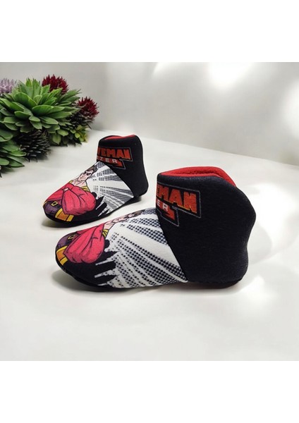 Yumuşak Kaydırmaz Taban Hot Wheels ve Brave Man Anaokulu Kreş Ev Pandufu fiyatları