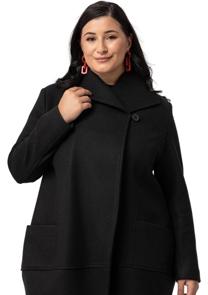 Büyük Beden Torba Cepli Tek Düğmeli Astarlı Siyah Kaşe Kaban fırsatları