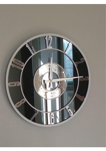 Aynalı duvar saati, 40 cm, şık ve modern tasarım, göz alıcı gümüş detaylar
